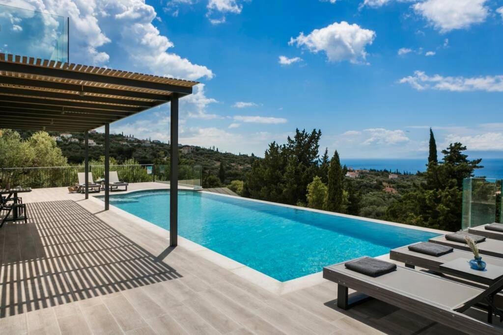 Color Villas-New Villa Green At Trapezaki With Private Pool Mousata 외부 사진