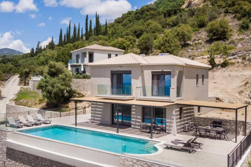 Color Villas-New Villa Green At Trapezaki With Private Pool Mousata 외부 사진