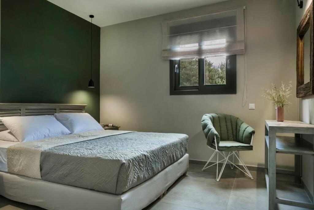 Color Villas-New Villa Green At Trapezaki With Private Pool Mousata 외부 사진
